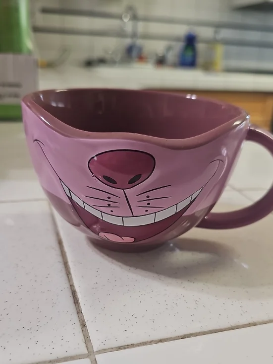 Disney Cheshire Cat Smile Ceramic Mug - Picture 1 of 2